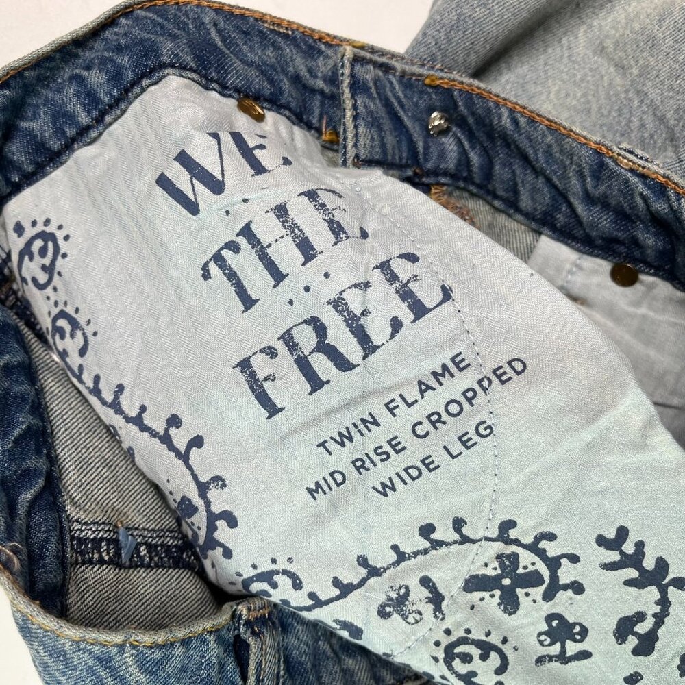 Free People We The Free Twin Flame Cropped Wide Leg Jeans Mid Rise NWOT Size 27 - Picture 5 of 5